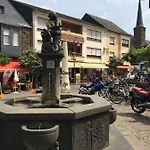 Am Markt 3*